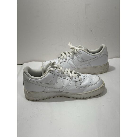 Nike Air Force One AF1 Low Triple White Sneaker Shoes 315122-111‎ Men’s Size 9.5 main image 6